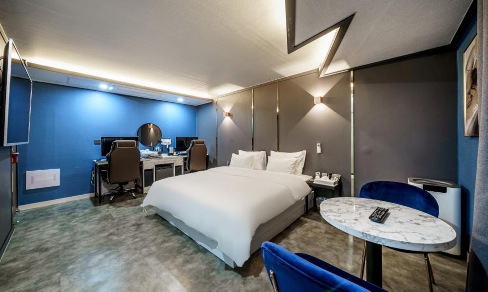 G7 Hotel Dongducheon Екстер'єр фото